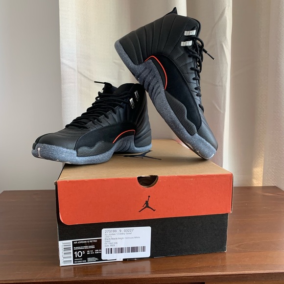 Jordan 12 - size 10.5 - Picture 2 of 2